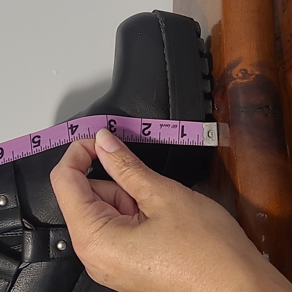 Torrid black platforms size 10W - Picture 9 of 9